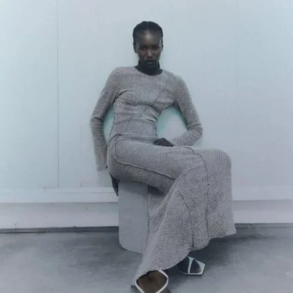 ZARA PRONOUNCED SEAM MIDI DRESS